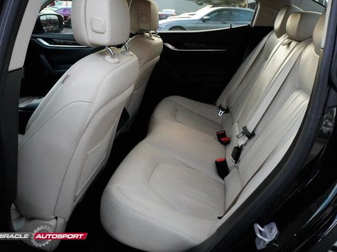 Used 2015 Maserati Ghibli S Q4 image 22