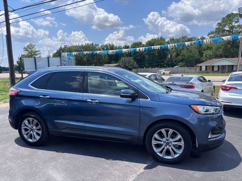 Used 2019 Ford Edge Titanium image 9