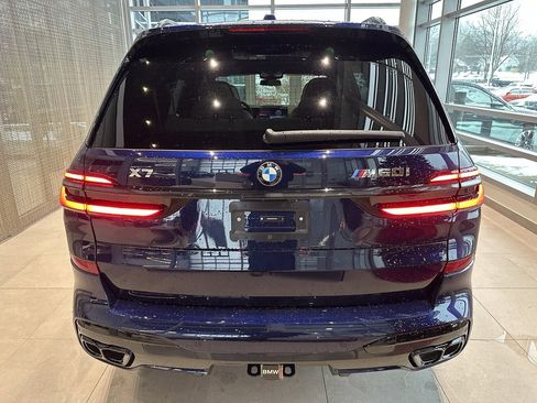 New 2026 BMW X7 M60i image 5