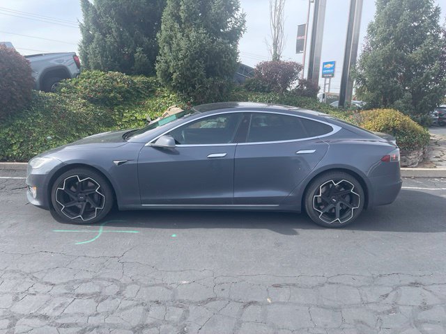 Used 2020 Tesla Model S AWD image 3