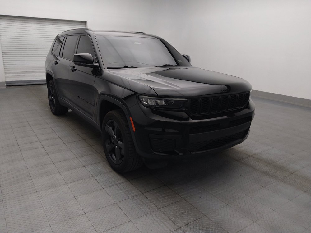 Used 2023 Jeep Grand Cherokee L Laredo RWD image 13