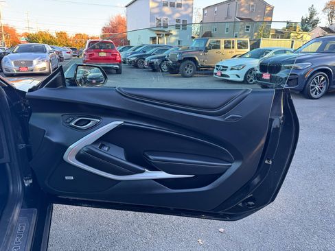 Used 2017 Chevrolet Camaro SS image 25