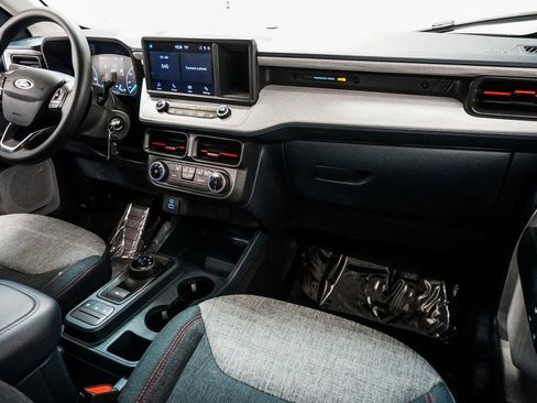 Used 2024 Ford Maverick XLT image 8