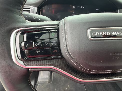 Used 2025 Jeep Grand Wagoneer Series II Obsidian w/ Quick Order Packagew 28T AWD/4WD image 31