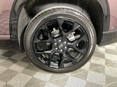 Used 2024 Chevrolet Traverse RS w/ LPO, Floor Liner Package image 42