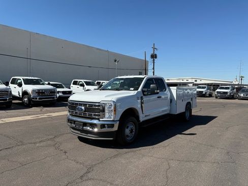 New 2025 Ford F350 XL w/ XL Chrome Package image 5