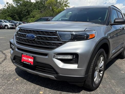 Used 2023 Ford Explorer XLT w/ Equipment Group 202A AWD/4WD image 16