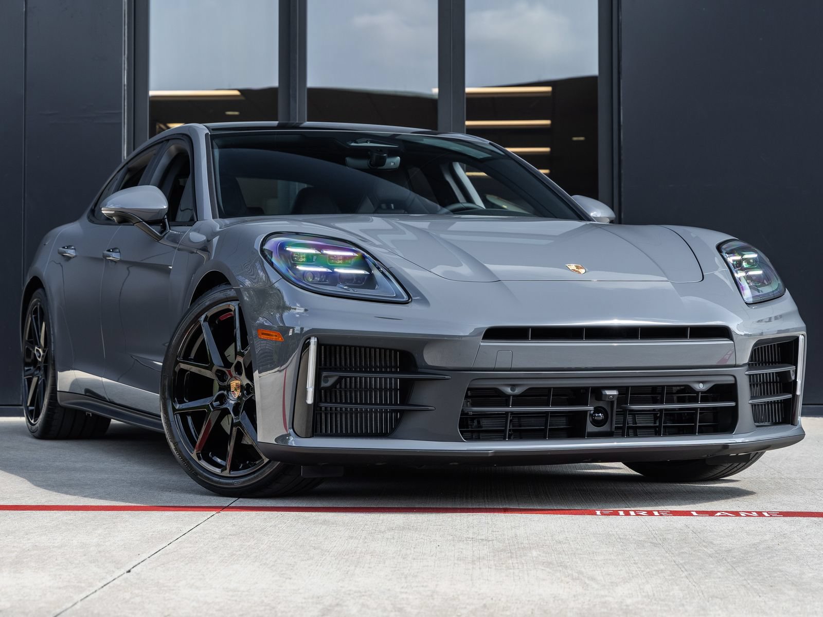 New 2026 Porsche Panamera 4 AWD/4WD image 6