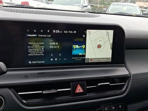 Certified 2024 Kia Seltos SX w/ SX Sunroof Package image 20