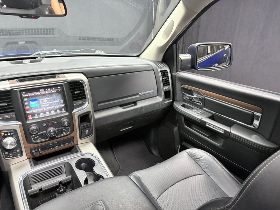 Used 2015 RAM 1500 Laramie w/ Convenience Group AWD/4WD image 37