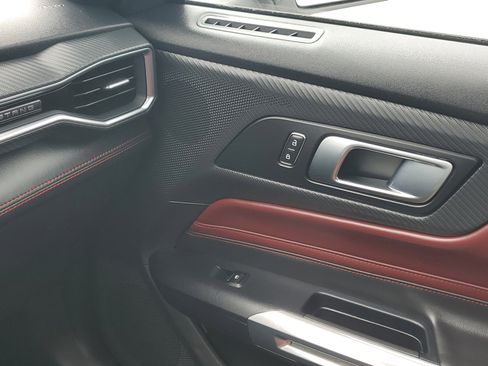 Certified 2025 Ford Mustang GT Premium image 24