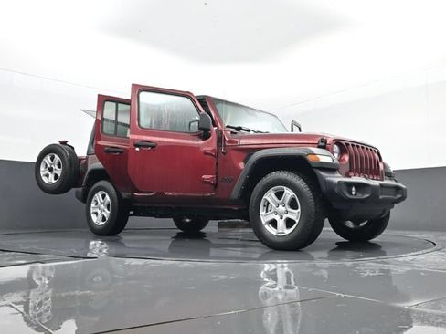 Used 2021 Jeep Wrangler Unlimited Sport AWD/4WD image 30