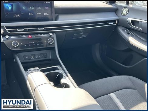 New 2026 Hyundai Sonata SEL FWD image 23