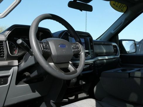 Used 2022 Ford F150 XLT image 27