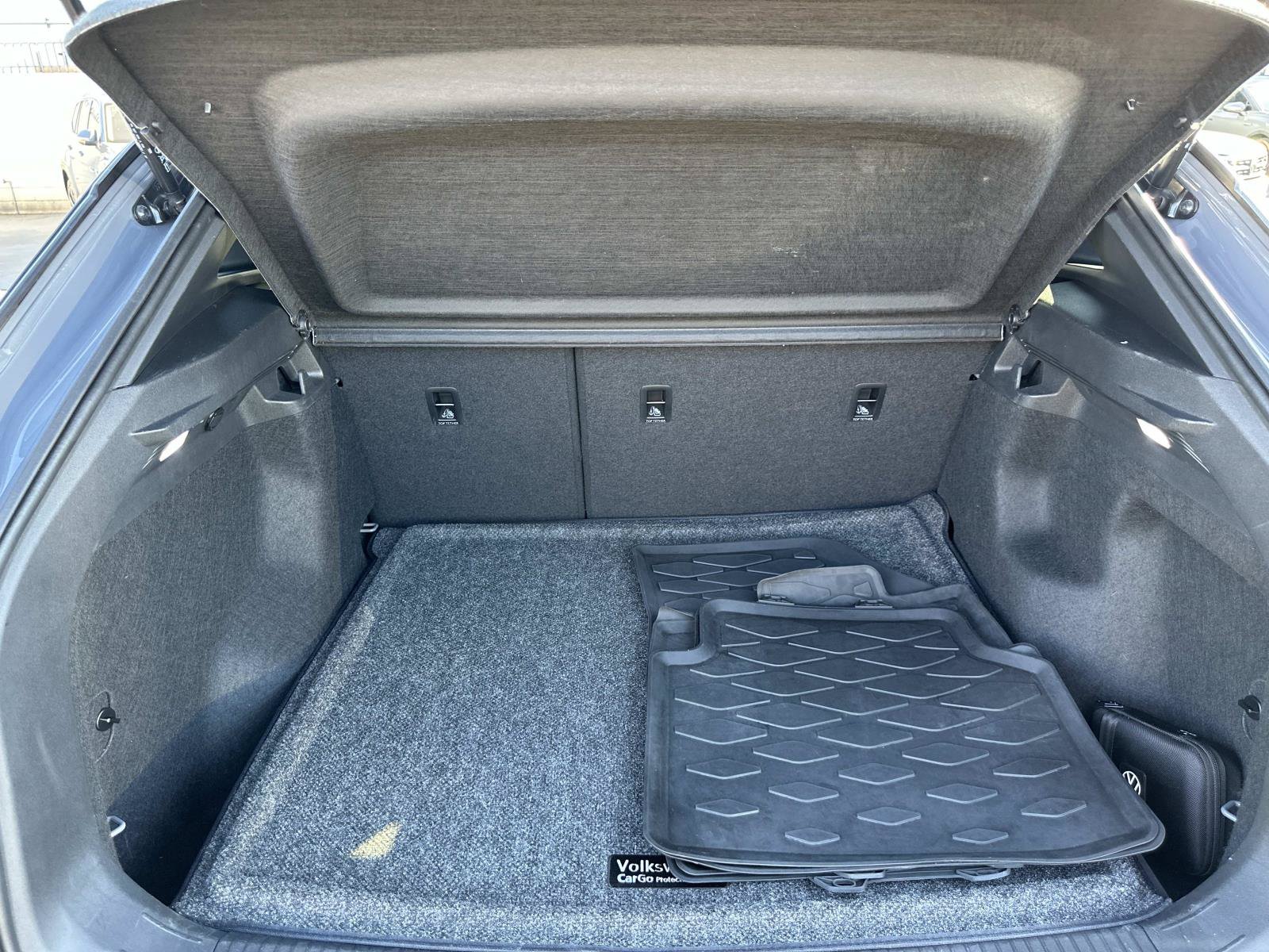 Certified 2023 Volkswagen ID.4 Pro RWD image 5