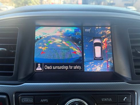 Used 2019 Nissan Pathfinder SL FWD image 35
