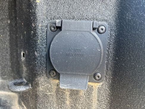 Used 2025 Chevrolet Silverado 1500 Custom w/ Rally Edition image 10