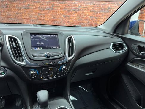 Used 2022 Chevrolet Equinox LT image 17