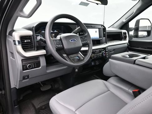 Used 2026 Ford F250 XL AWD/4WD image 17