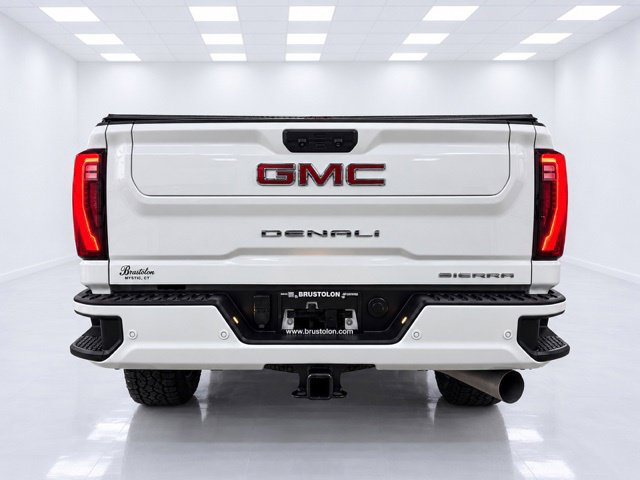 Used 2024 GMC Sierra 2500 Denali w/ Denali Reserve Package AWD/4WD image 13