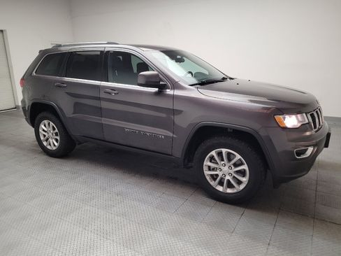 Used 2021 Jeep Grand Cherokee Laredo AWD/4WD image 11