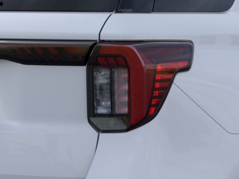 New 2026 Ford Explorer Active w/ Active Comfort Package RWD image 21