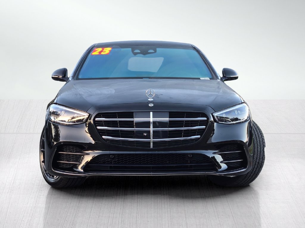 Used 2023 Mercedes-Benz S 500 4MATIC image 2