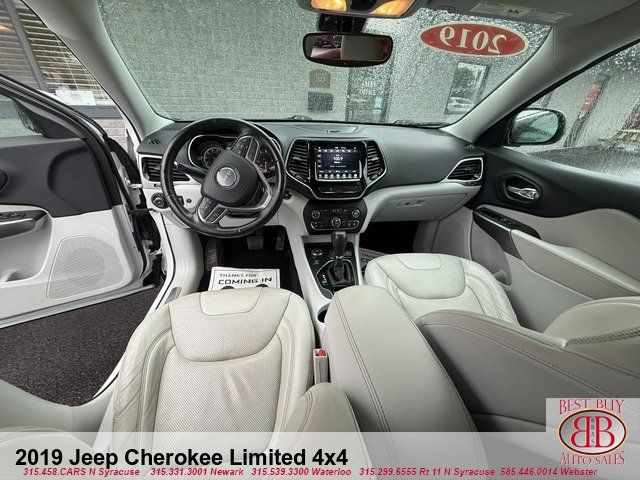 Used 2019 Jeep Cherokee Limited AWD/4WD image 14