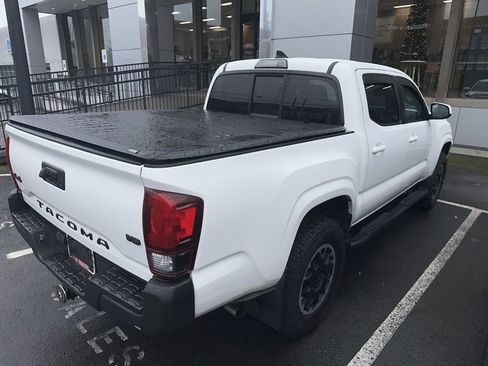 Used 2019 Toyota Tacoma SR5 image 4