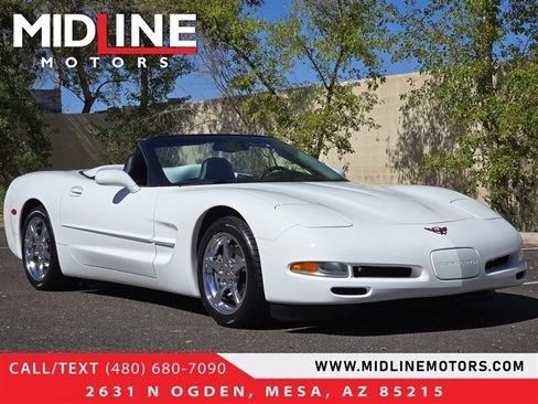 Used 2004 Chevrolet Corvette Convertible w/ Preferred Equipment Group RWD image 1