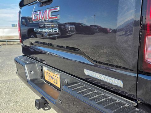 Certified 2026 GMC Sierra 1500 Elevation w/ Elevation Premium Package AWD/4WD image 14