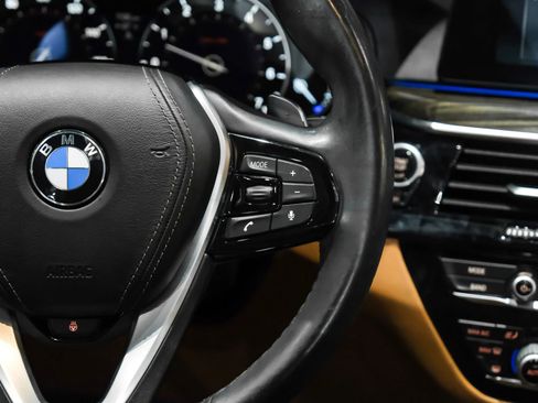Used 2018 BMW 540i xDrive w/ Premium Package AWD/4WD image 19