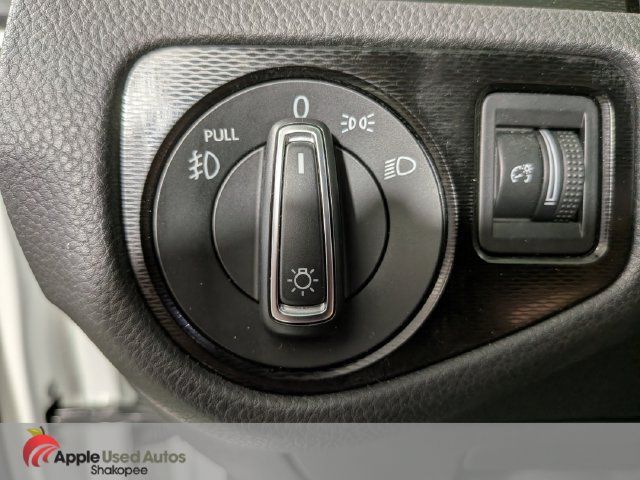 Used 2015 Volkswagen GTI S FWD image 25