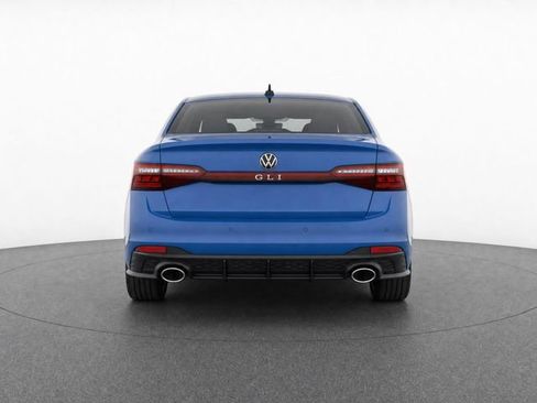 Used 2025 Volkswagen Jetta GLI Autobahn FWD image 3