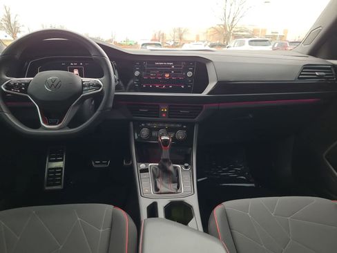 Used 2024 Volkswagen Jetta GLI 40th Anniversary Edition image 18