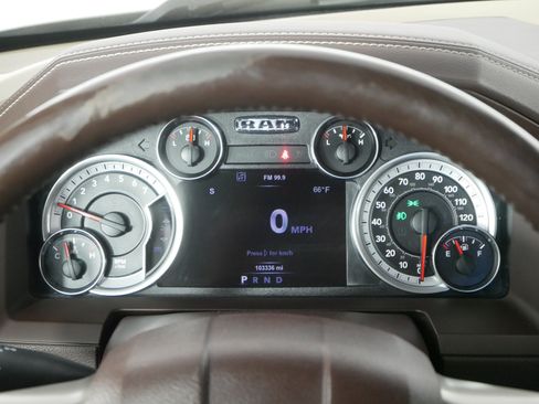 Used 2017 RAM 1500 Laramie AWD/4WD image 20