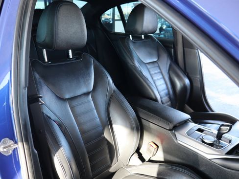 Used 2021 BMW 330i xDrive Sedan w/ M Sport Package image 38