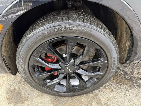 Certified 2023 Kia Sorento SX image 18