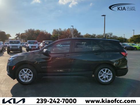 Used 2023 Chevrolet Equinox LS w/ LS Convenience Package image 8