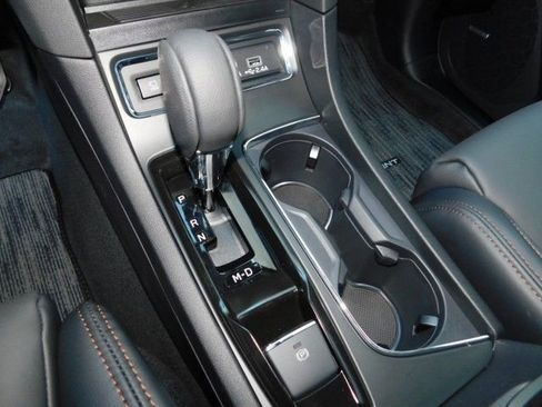 New 2026 Subaru Ascent Limited Bronze image 21