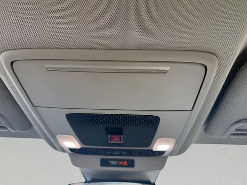 Certified 2025 Honda Accord LX image 29