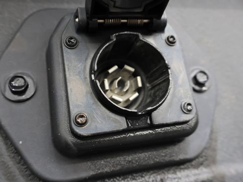 Used 2018 RAM 3500 Laramie image 29