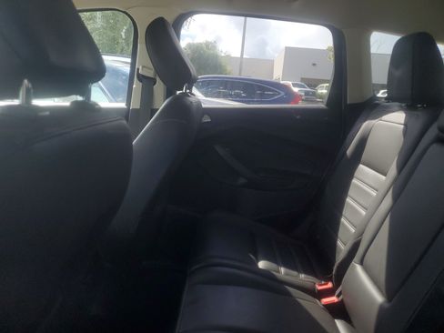 Used 2019 Ford Escape SEL FWD image 8