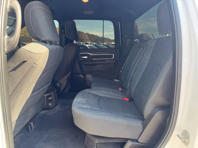 Used 2025 RAM 2500 Big Horn AWD/4WD image 31