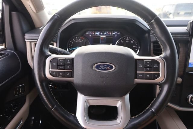 Used 2023 Ford Expedition Limited AWD/4WD image 13