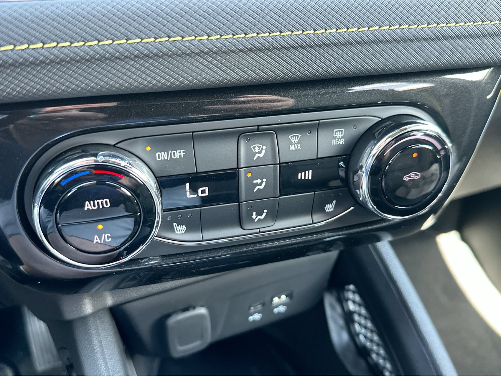New 2026 Chevrolet TrailBlazer ACTIV w/ Convenience Package FWD image 18