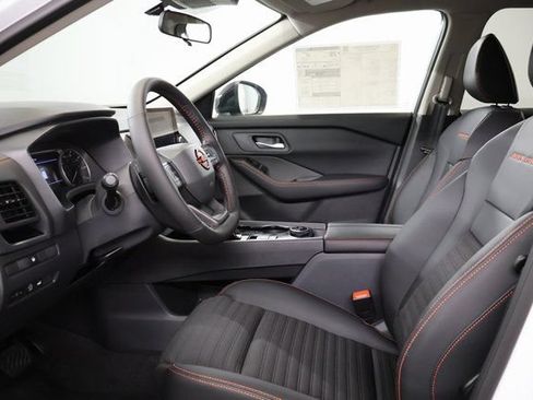 New 2026 Nissan Rogue SV AWD/4WD image 12