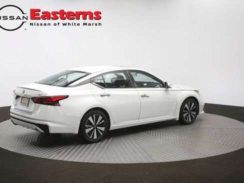 Used 2022 Nissan Altima 2.5 SV w/ SV Premium Package FWD image 41