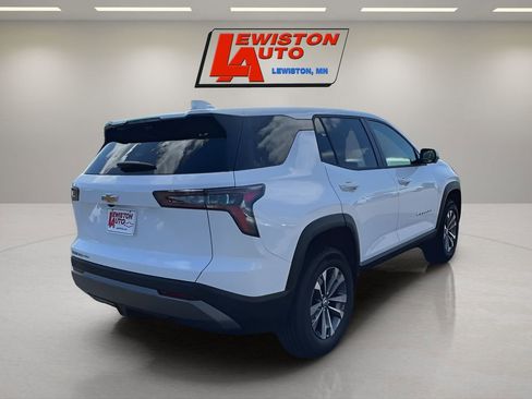 New 2026 Chevrolet Equinox LT w/ Convenience Package II image 8