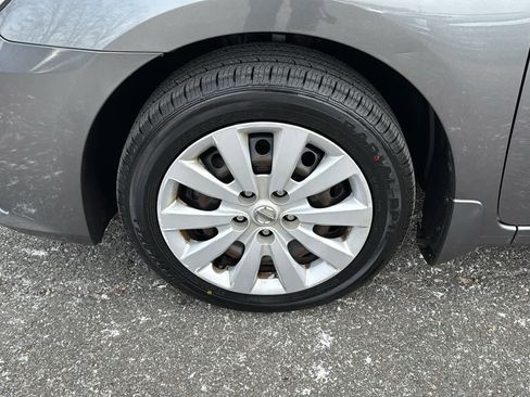 Used 2019 Nissan Sentra S image 10
